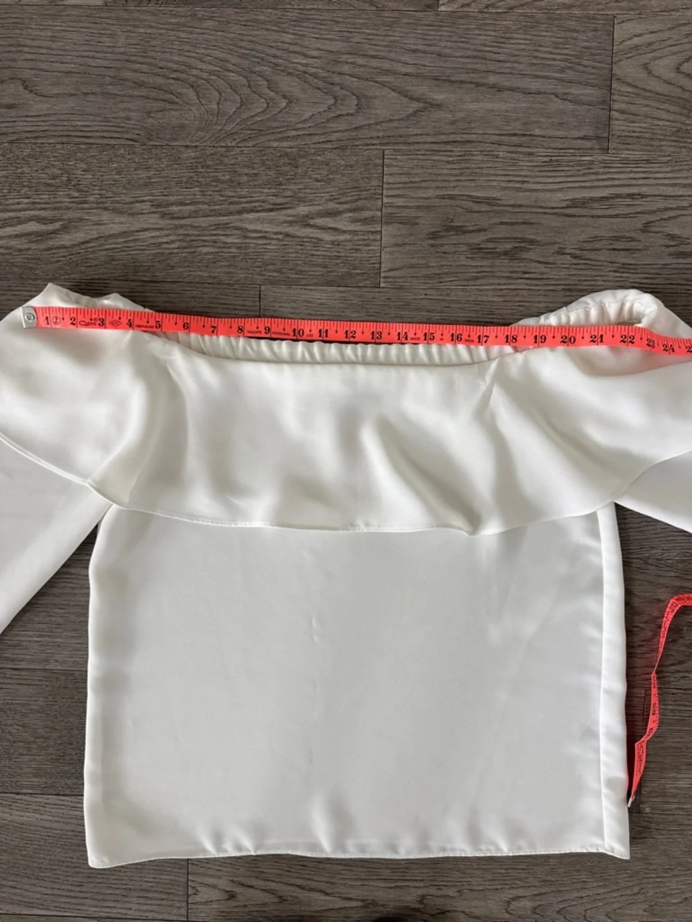 🌼BANANA REPUBLIC🌼 White Ruffle Off-Shoulder Top, Size S